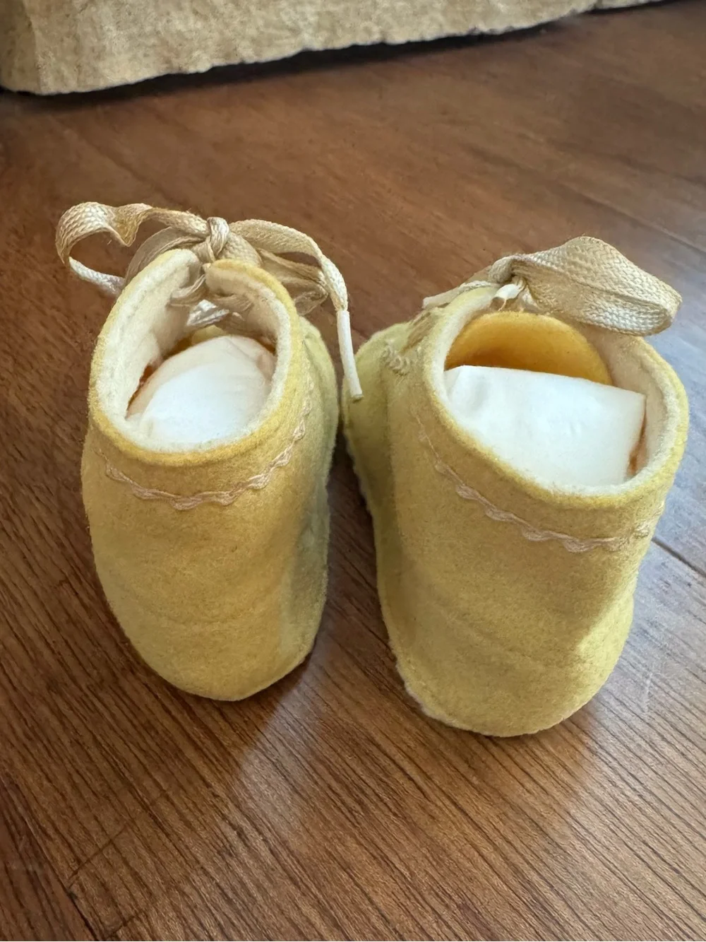 Vintage Baby Booties With original Box, Yellow Wool Lace-Up Booties So Sweet!
